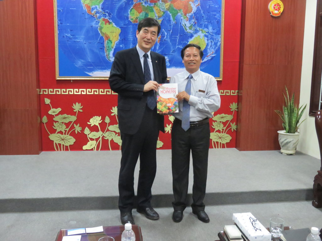reception-of-the-delegation-from-sangmyung-university-korea