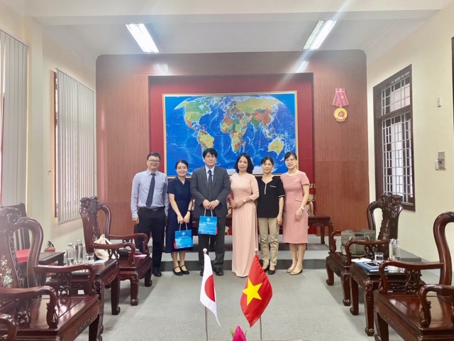 reception-of-the-delegation-of-the-japanese-consulate-office-in-da-nang