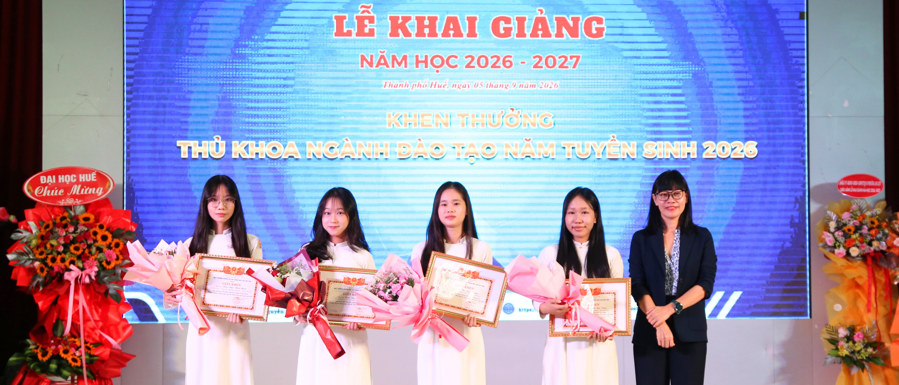 Lễ Khai giảng
